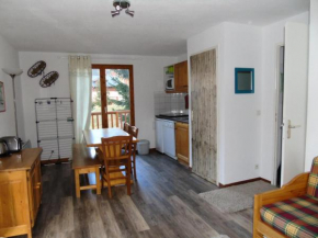 Chalet Arrondaz - 2 Pièces pour 6 Personnes MAE-8814